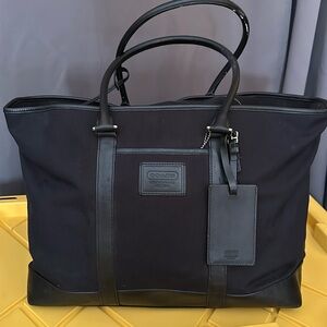 Coach Large Vintage Black Tote Travel Bag with lock and key